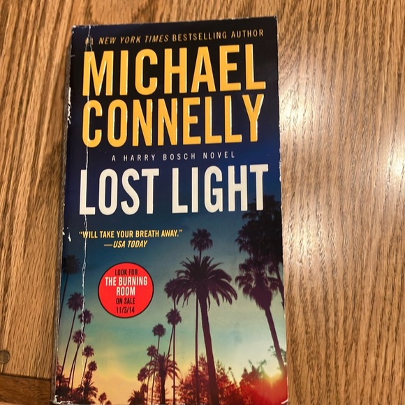 Michael Connelly Paperback Book Set - Picture 2 of 9